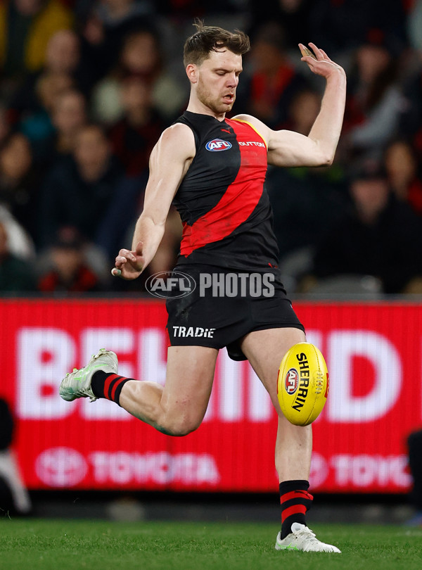 AFL 2025 Round 19 - Essendon v GWS - A-60596610