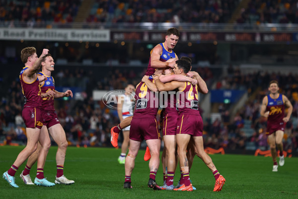AFL 2025 Round 19 - Brisbane v Western Bulldogs - A-60609964