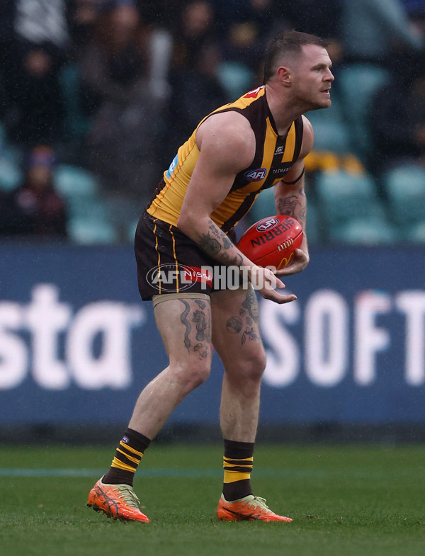 AFL 2025 Round 19 - Hawthorn v Port Adelaide - A-60616420