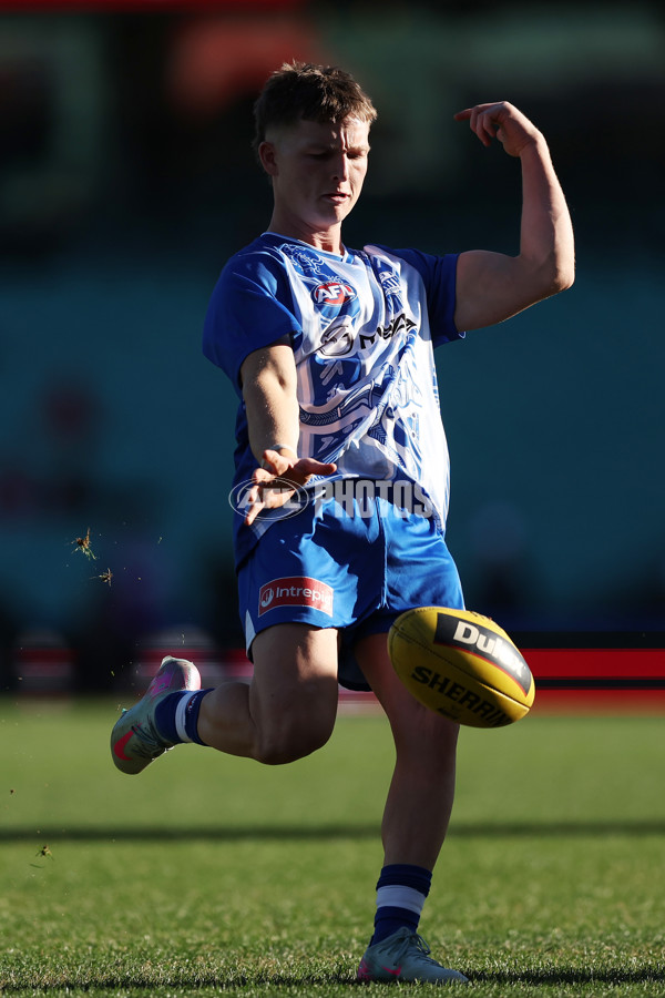 AFL 2025 Round 19 - Sydney v North Melbourne - A-60618915