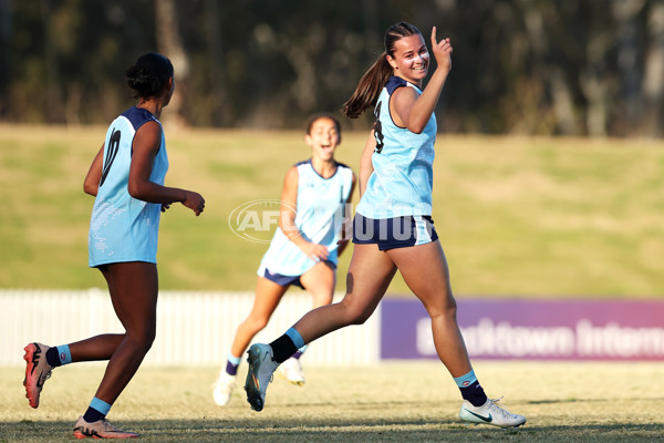 AFL Diversity Series Girls 2025 Match 1 - Woomeras v Medleys - A-60618984