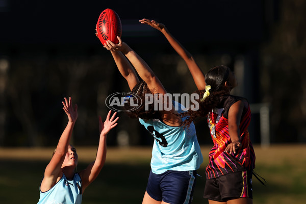 AFL Diversity Series Girls 2025 Match 1 - Woomeras v Medleys - A-60621619
