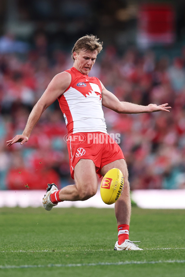 AFL 2025 Round 19 - Sydney v North Melbourne - A-60624328