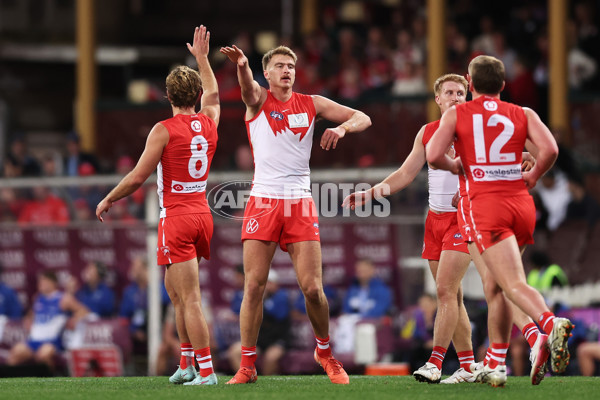 AFL 2025 Round 19 - Sydney v North Melbourne - A-60626811