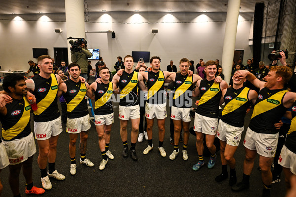AFL 2025 Round 19 - West Coast v Richmond - A-60647044