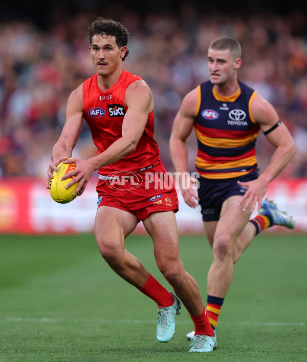 AFL 2025 Round 19 - Adelaide v Gold Coast - A-60671598