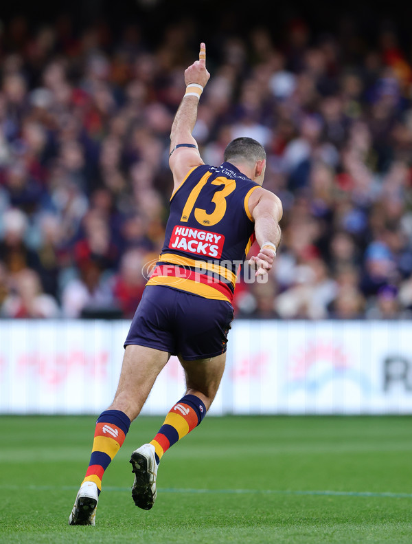 AFL 2025 Round 19 - Adelaide v Gold Coast - A-60674160