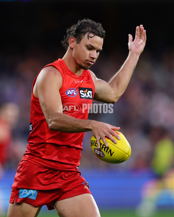 AFL 2025 Round 19 - Adelaide v Gold Coast - A-60676894
