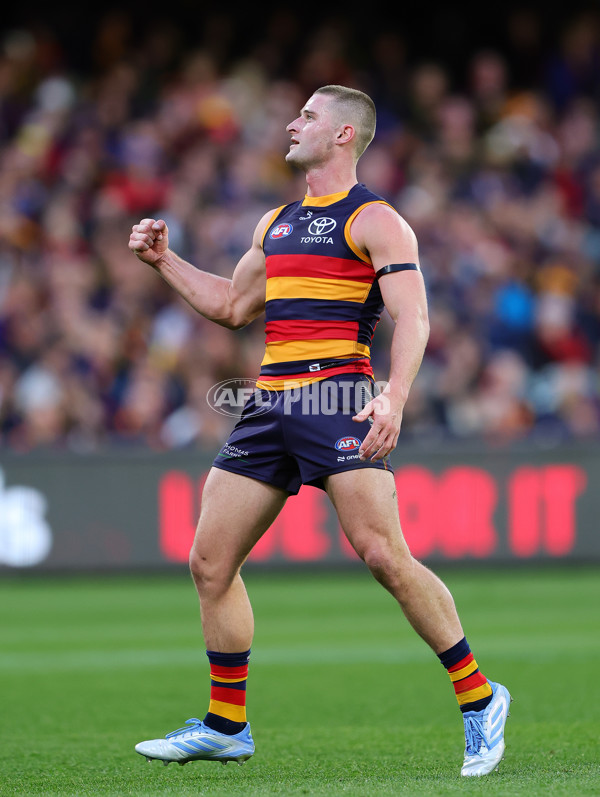 AFL 2025 Round 19 - Adelaide v Gold Coast - A-60676946