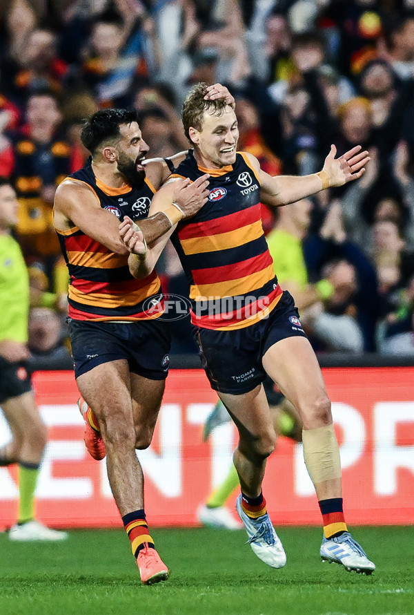 AFL 2025 Round 19 - Adelaide v Gold Coast - A-60681776