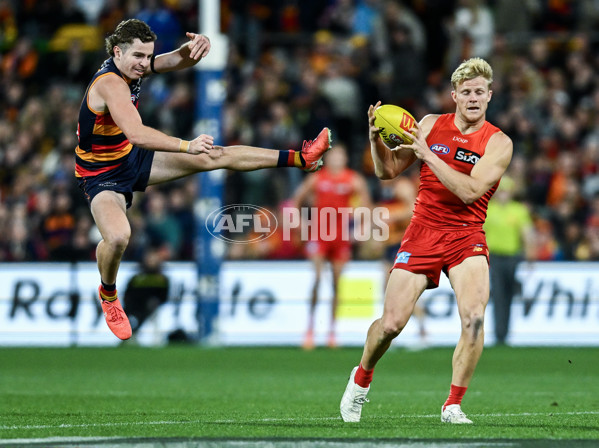 AFL 2025 Round 19 - Adelaide v Gold Coast - A-60684589