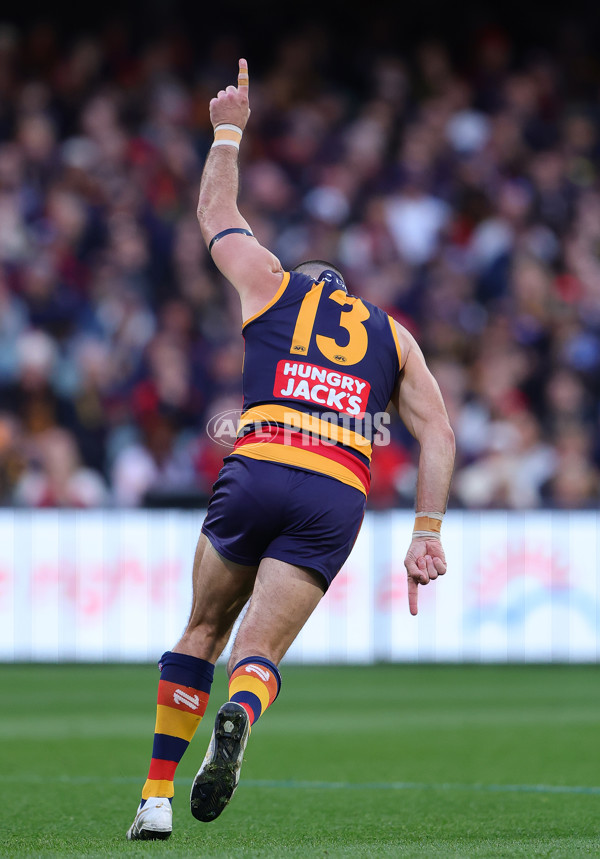 AFL 2025 Round 19 - Adelaide v Gold Coast - A-60687544