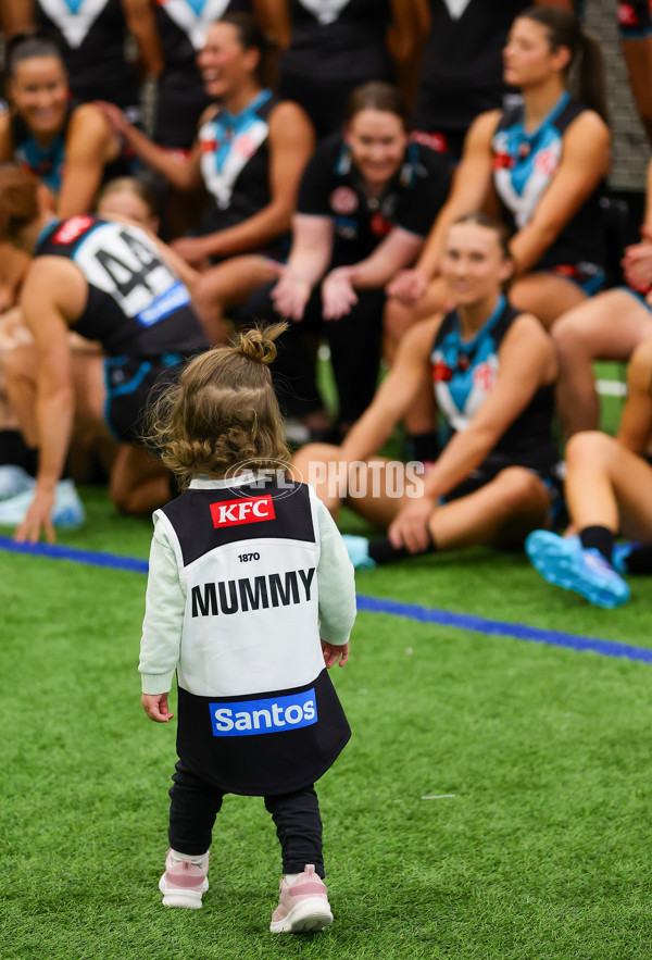 AFLW 2025 Media - Port Adelaide Team Photo Day - A-60703067