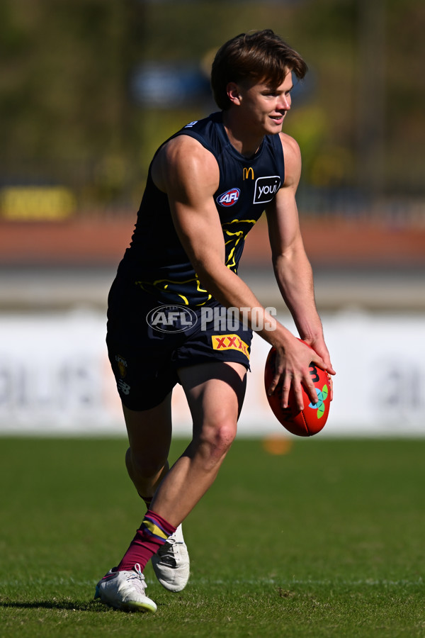 AFL 2025 Training - Brisbane 240725 - A-60713936