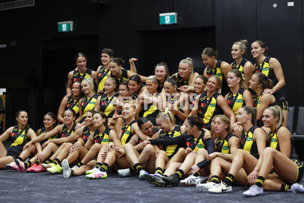 AFLW 2025 Media - Richmond Team Photo Day - A-60717273