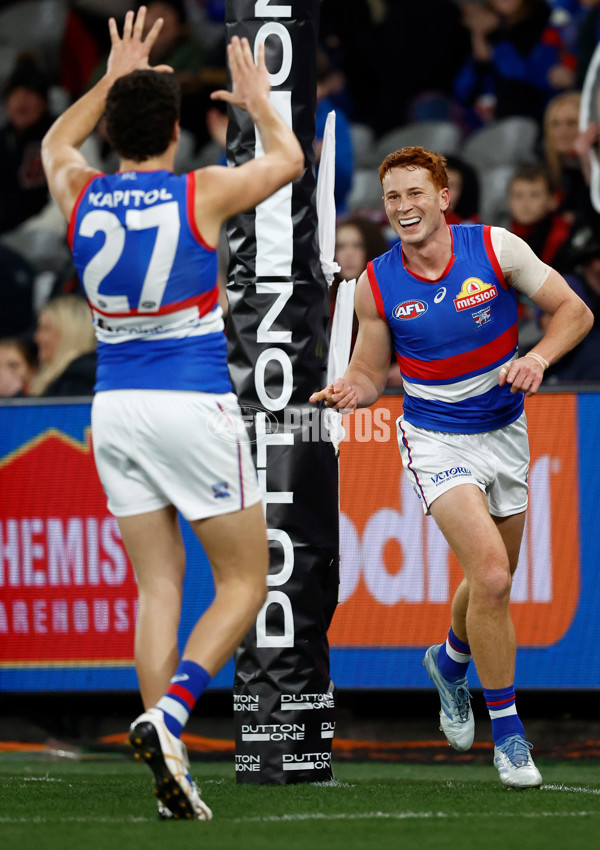 AFL 2025 Round 20 - Essendon v Western Bulldogs - A-60731701