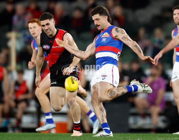 AFL 2025 Round 20 - Essendon v Western Bulldogs - A-60737309