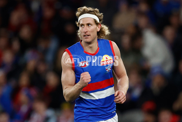 AFL 2025 Round 20 - Essendon v Western Bulldogs - A-60740184