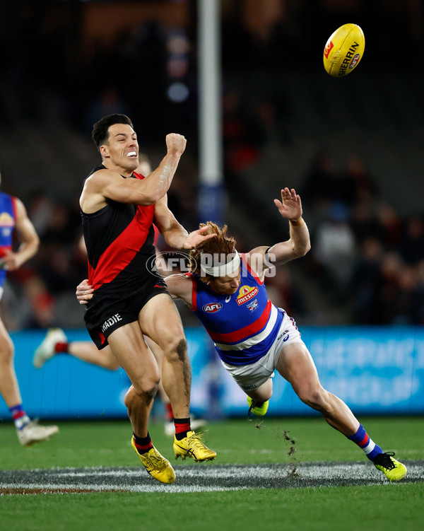 AFL 2025 Round 20 - Essendon v Western Bulldogs - A-60745581