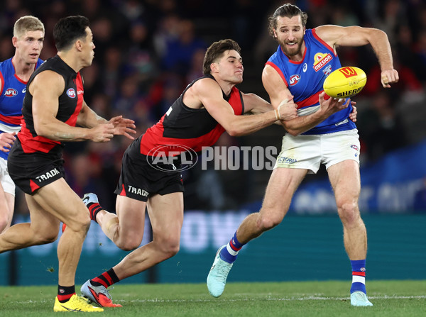 AFL 2025 Round 20 - Essendon v Western Bulldogs - A-60745638