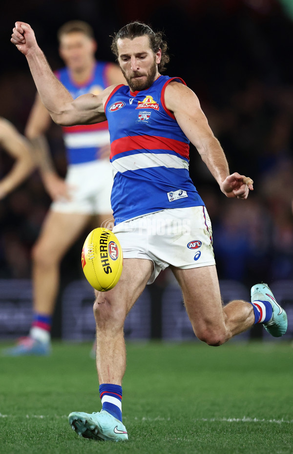 AFL 2025 Round 20 - Essendon v Western Bulldogs - A-60750999