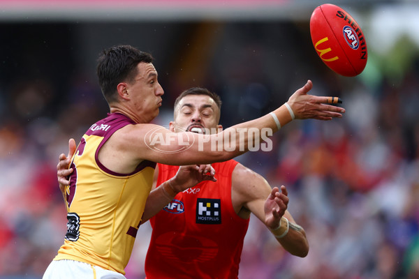 AFL 2025 Round 20 - Gold Coast v Brisbane - A-60756411