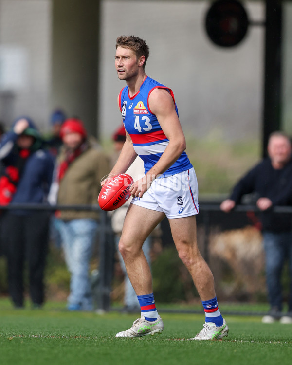 VFL 2025 Round 18 - Essendon v Footscray Bulldogs - A-60772964