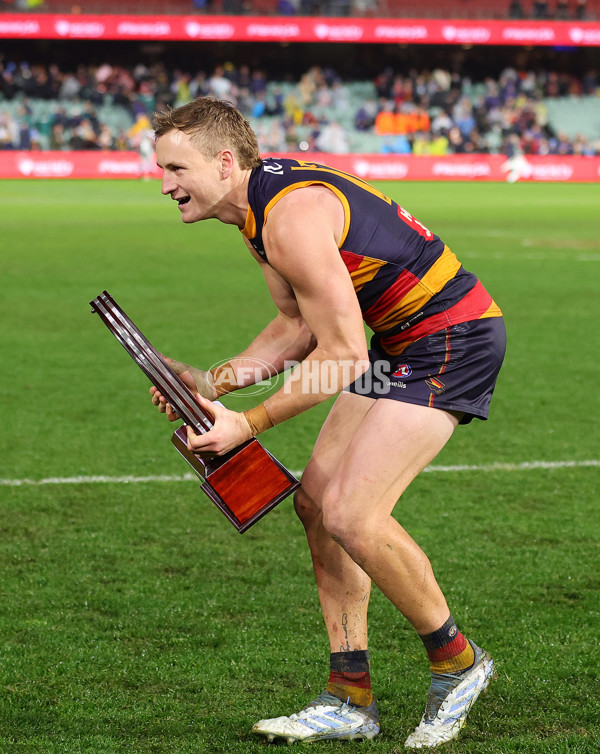 AFL 2025 Round 20 - Adelaide v Port Adelaide - A-60793264