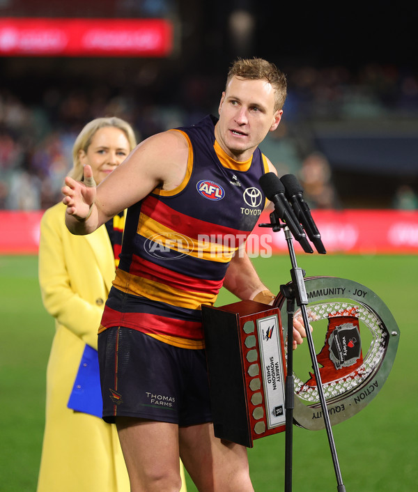 AFL 2025 Round 20 - Adelaide v Port Adelaide - A-60793268