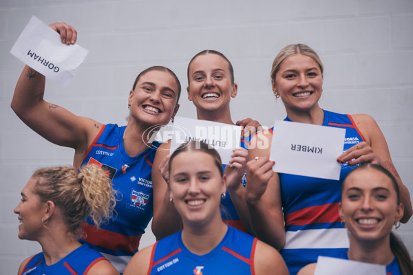 AFLW 2025 Media - Western Bulldogs Team Photo Day - A-60824165