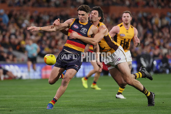 AFL 2025 Round 21 - Adelaide v Hawthorn - A-60883832