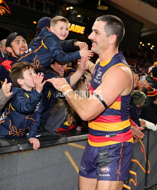 AFL 2025 Round 21 - Adelaide v Hawthorn - A-60891035