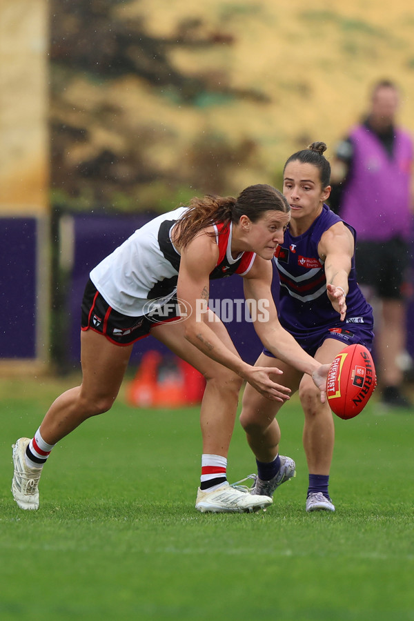 AFLW 2025 Practice Match - Fremantle v St Kilda - A-60979257