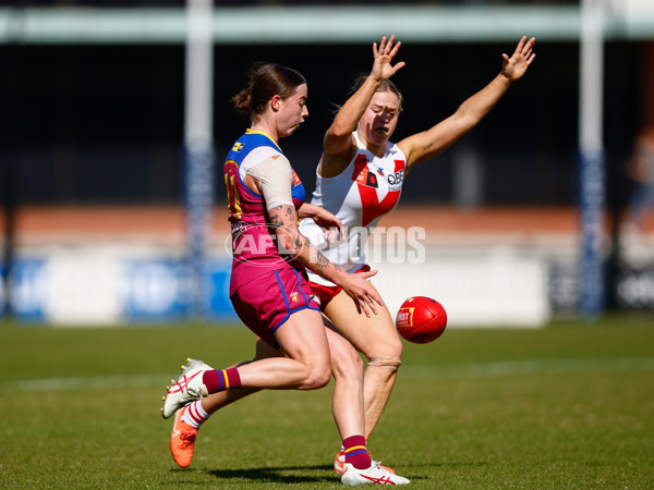 AFLW 2025 Practice Match - Brisbane v Sydney - A-60979269
