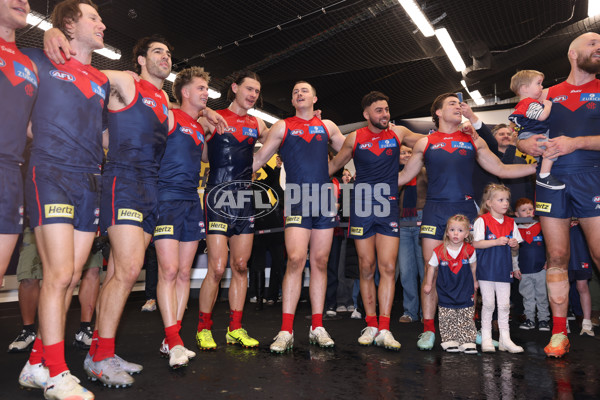 AFL 2025 Round 21 - Melbourne v West Coast - A-60999063