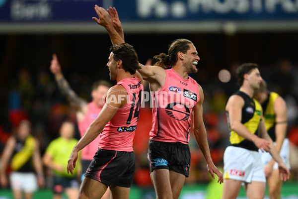AFL 2025 Round 21 - Gold Coast v Richmond - A-61007335