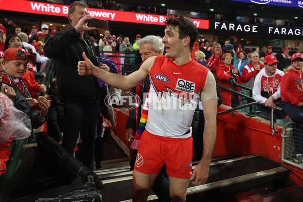 AFL 2025 Round 21 - Sydney v Essendon - A-61010131