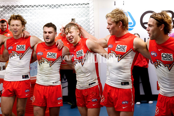AFL 2025 Round 21 - Sydney v Essendon - A-61010242