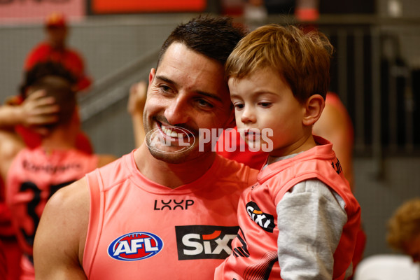 AFL 2025 Round 21 - Gold Coast v Richmond - A-61013102