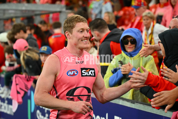 AFL 2025 Round 21 - Gold Coast v Richmond - A-61013205