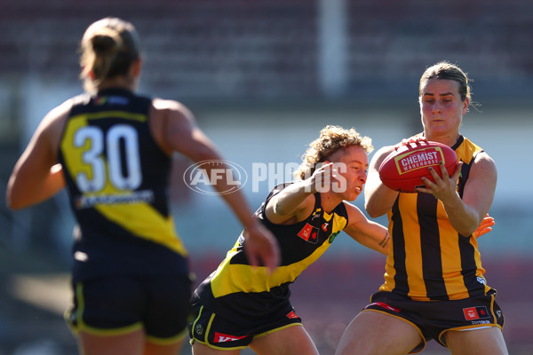 AFLW 2025 Practice Match - Richmond v Hawthorn - A-61029058