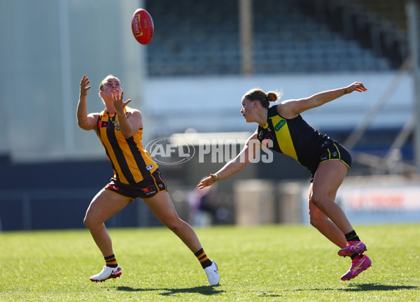 AFLW 2025 Practice Match - Richmond v Hawthorn - A-61029135