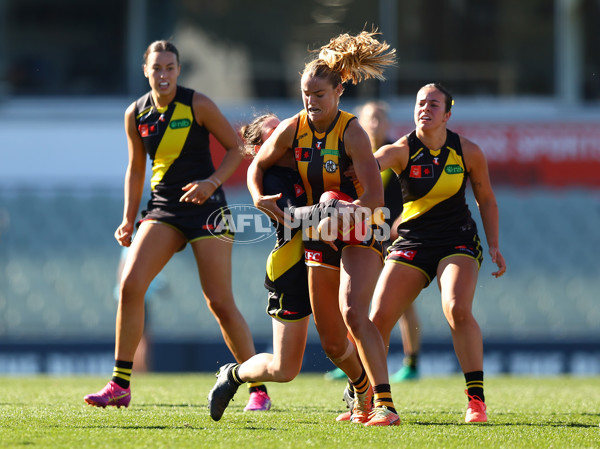 AFLW 2025 Practice Match - Richmond v Hawthorn - A-61029148