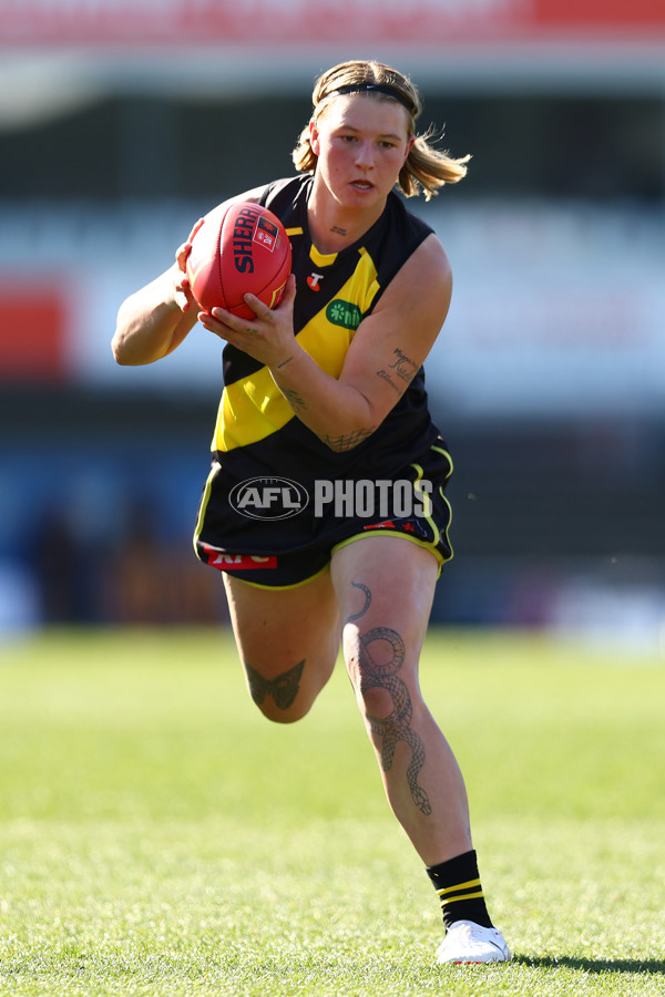 AFLW 2025 Practice Match - Richmond v Hawthorn - A-61030264