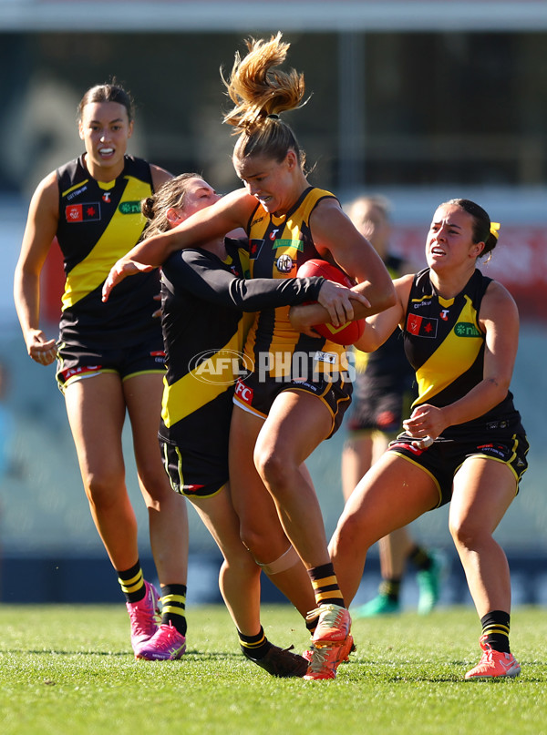 AFLW 2025 Practice Match - Richmond v Hawthorn - A-61030325