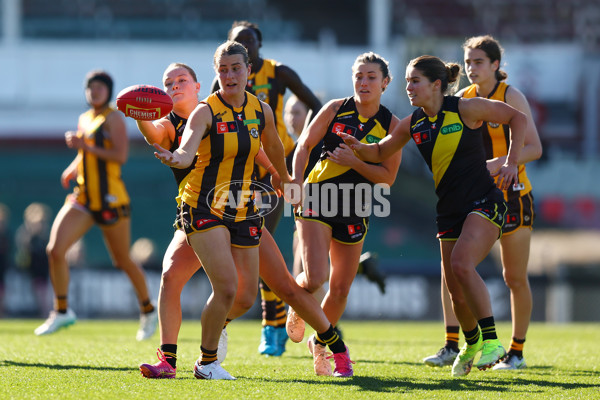 AFLW 2025 Practice Match - Richmond v Hawthorn - A-61030327