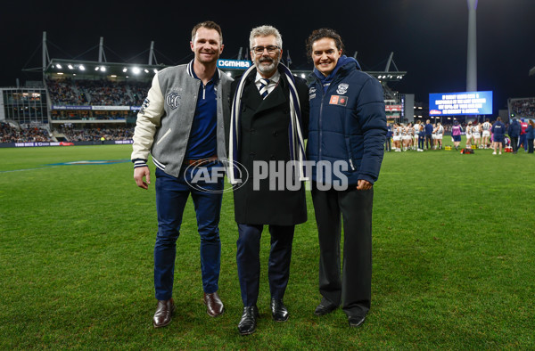 AFL 2025 Round 22 - Geelong v Essendon - A-61187980
