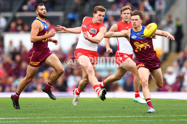 AFL 2025 Round 22 - Brisbane v Sydney - A-61204283