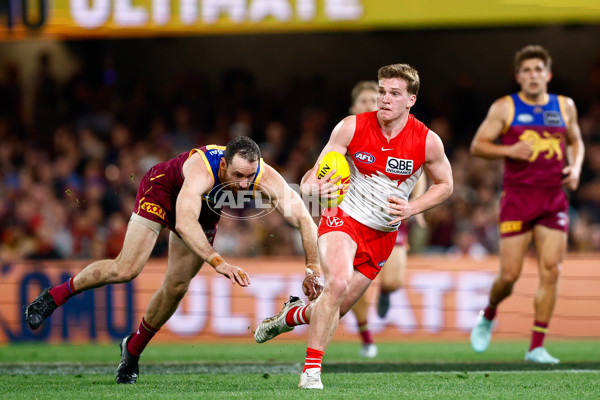 AFL 2025 Round 22 - Brisbane v Sydney - A-61209773