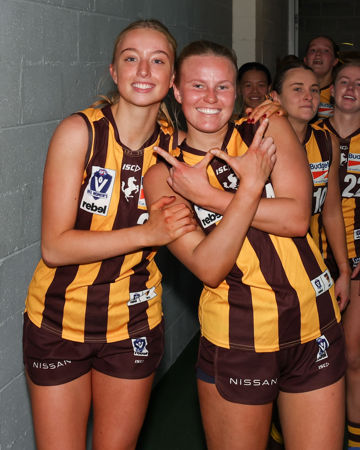 VFLWEF1BHEs090825CD5736.jpg